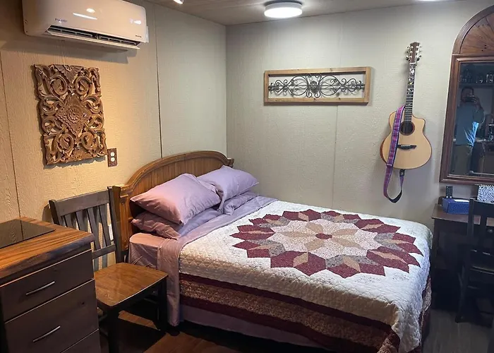 Tiny Tiny Bunkhouse Holiday home